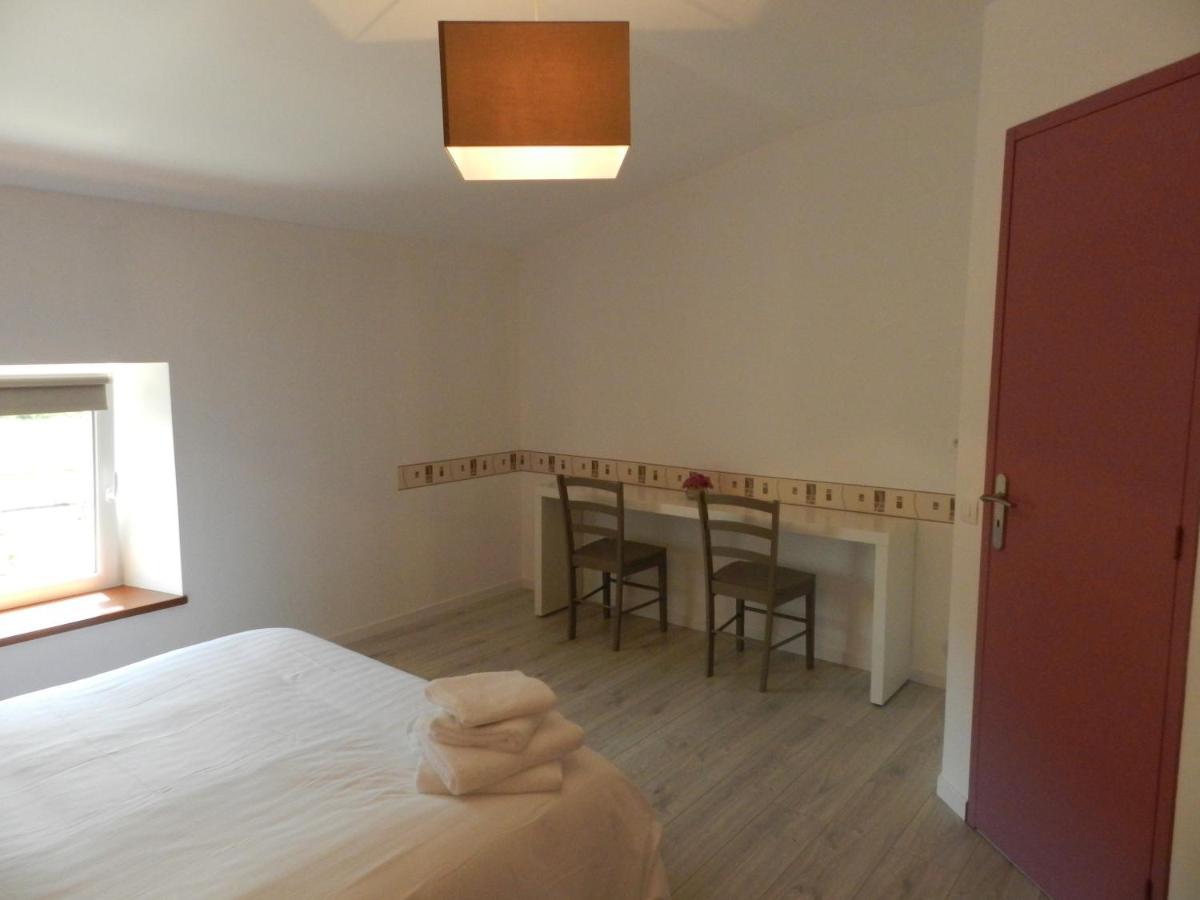 Chambre D'Hote Le Clos D'Audio A Riols Exterior foto